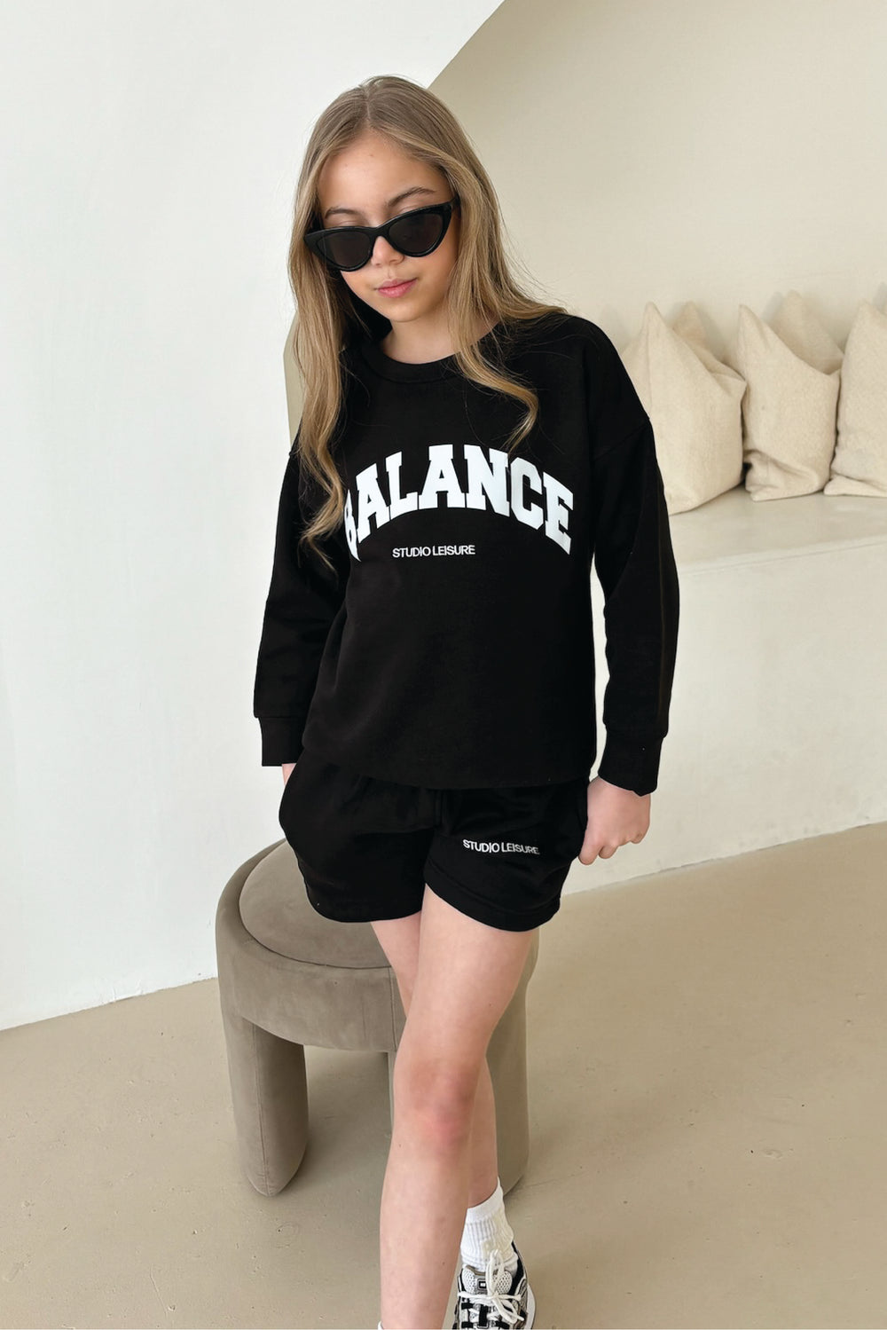 Mini studio leisure balance black printed sweater