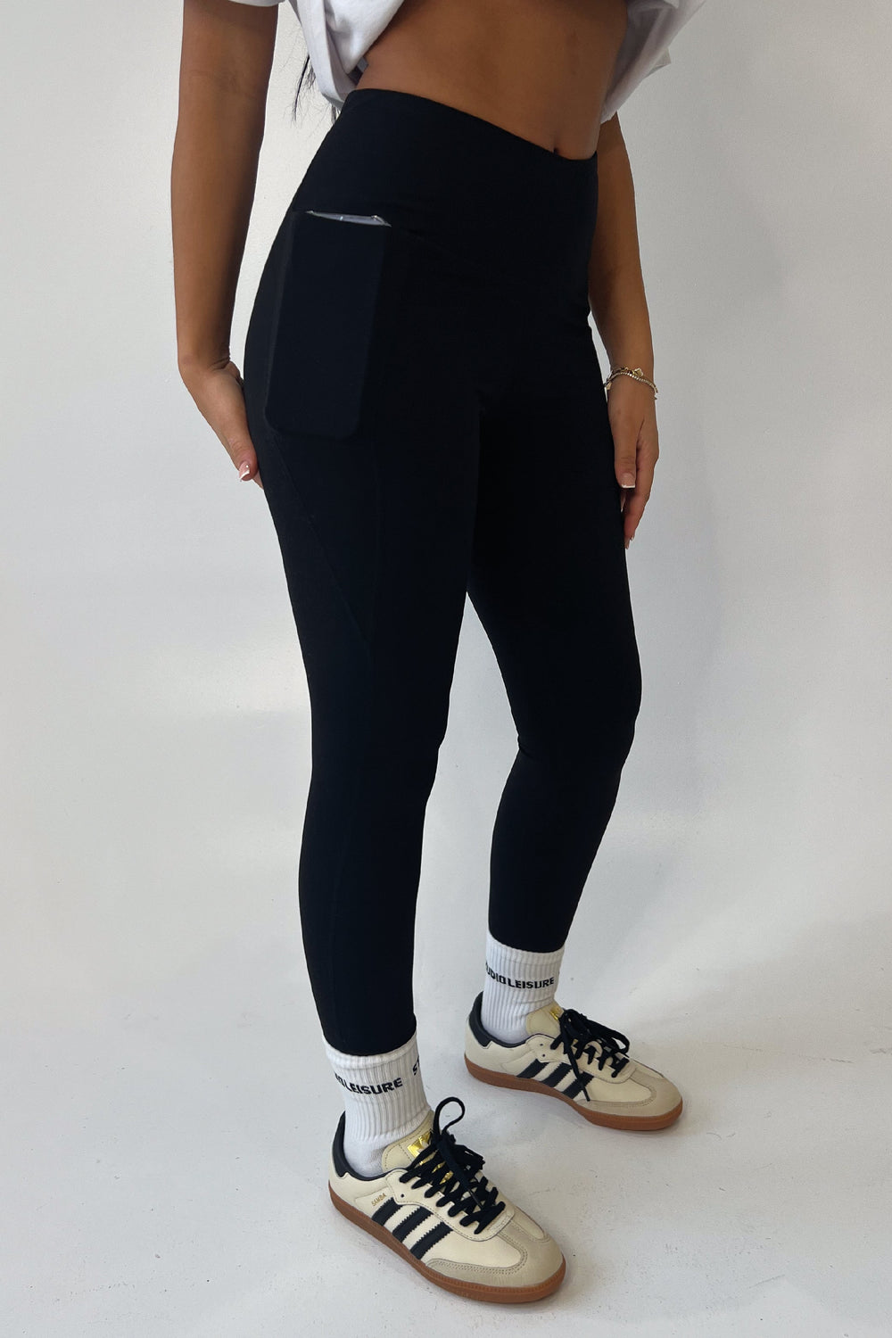 Studio Leisure black premium leggings