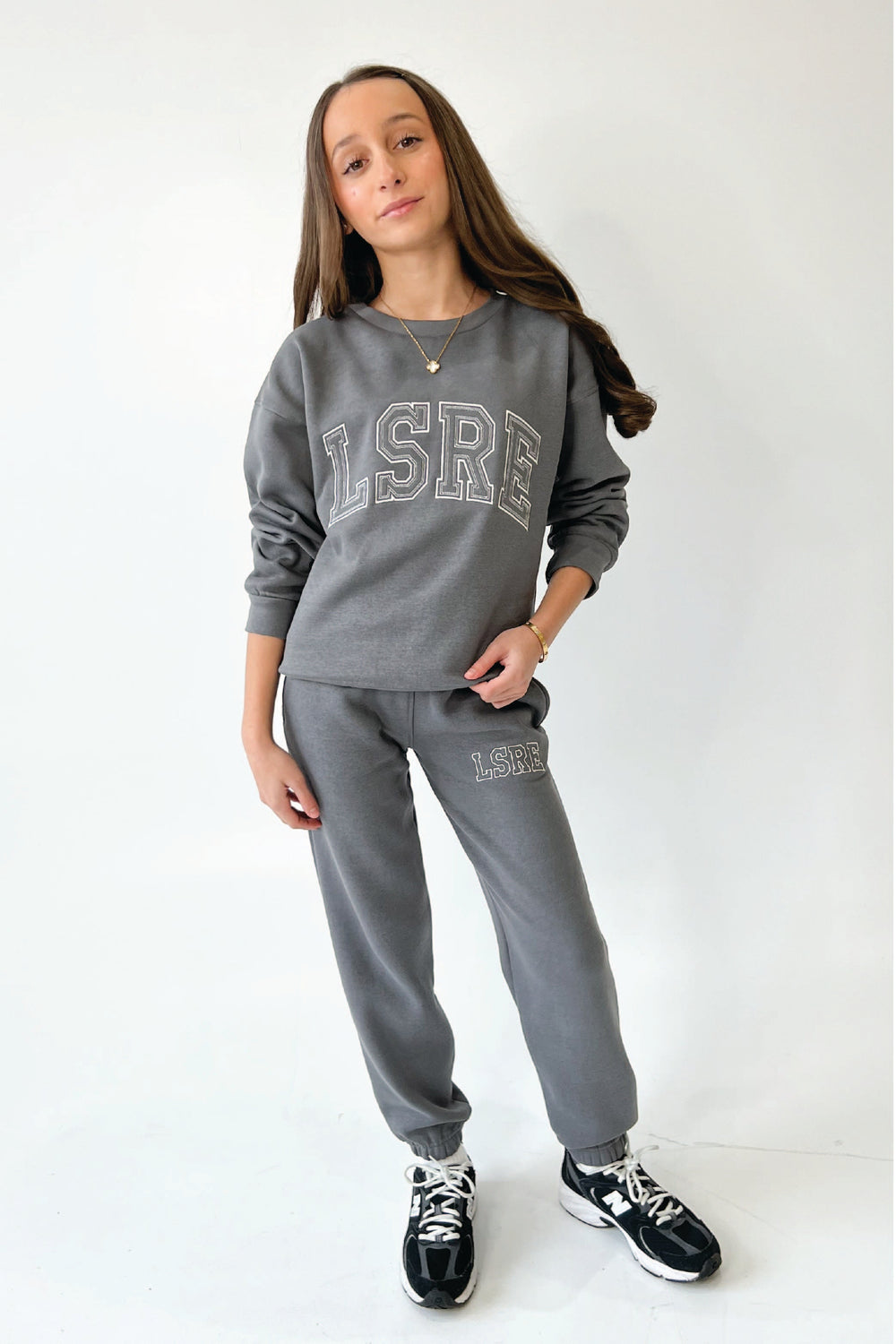 Mini studio LSRE steel grey varsity embroidered sweater